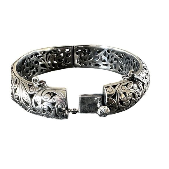 Silpada B1829 Retired Forever Stunning Sterling Silver Hinged Bangle Bracelet - Picture 4 of 6